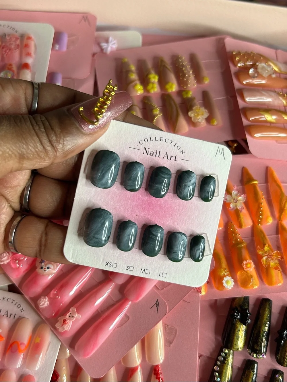Marble Grey Press-On Nail Set